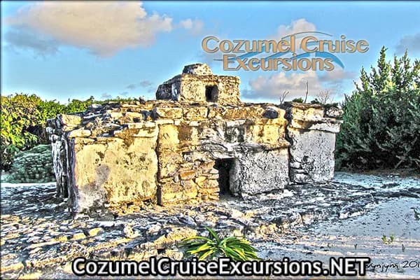 Cozumel Harley Davidson Motorcycle Island Tour - punta sur park mayan ruins in Cozumel